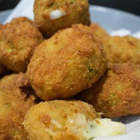 Easy Mozzarella Arancini Recipe Kitchen Stories