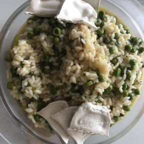 Risi E Bisi Italian Rice And Peas Recipe With Video Kitchen Stories 