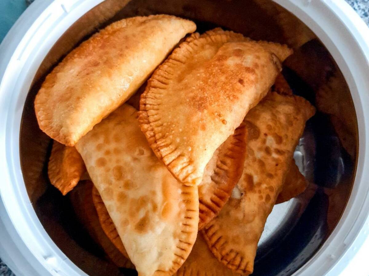 Teig Mit Fleischfullung Tschebureki Rezept Kitchen Stories