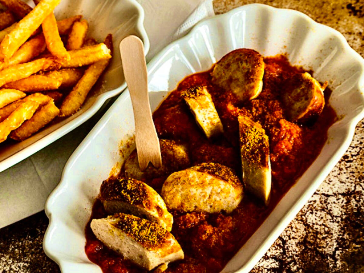 Currywurst Sauce Herta Heuwer Art Rezept Kitchen Stories Currywurst Sauce Herta Heuwer Art Rezept Kitchen Stories