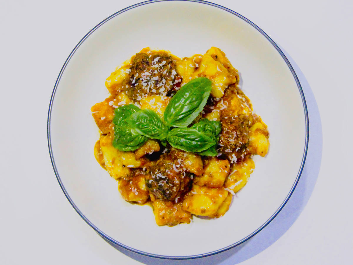 Gnocchi bolognese Recipe Kitchen Stories