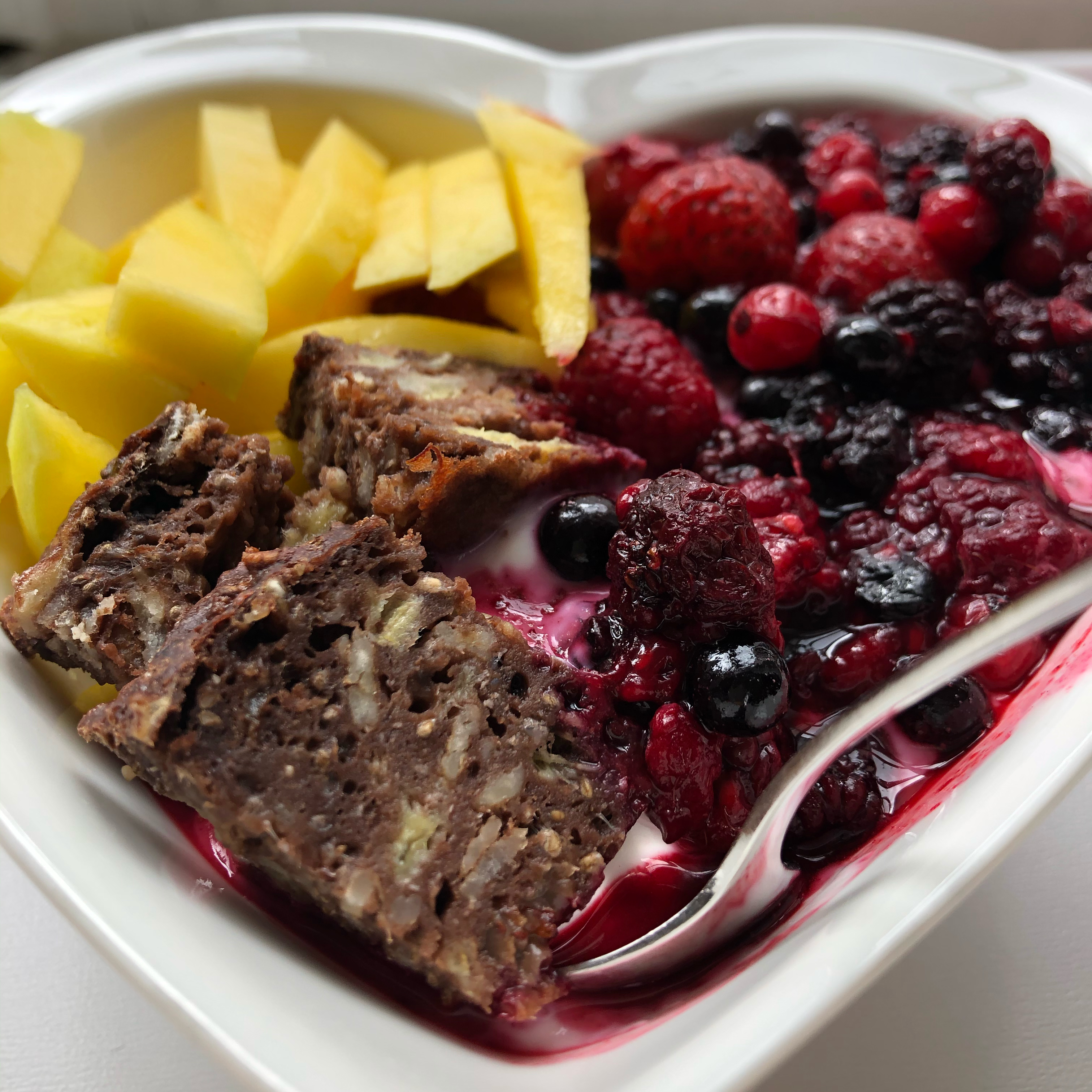 Gesunde Bananenbrot Bowl