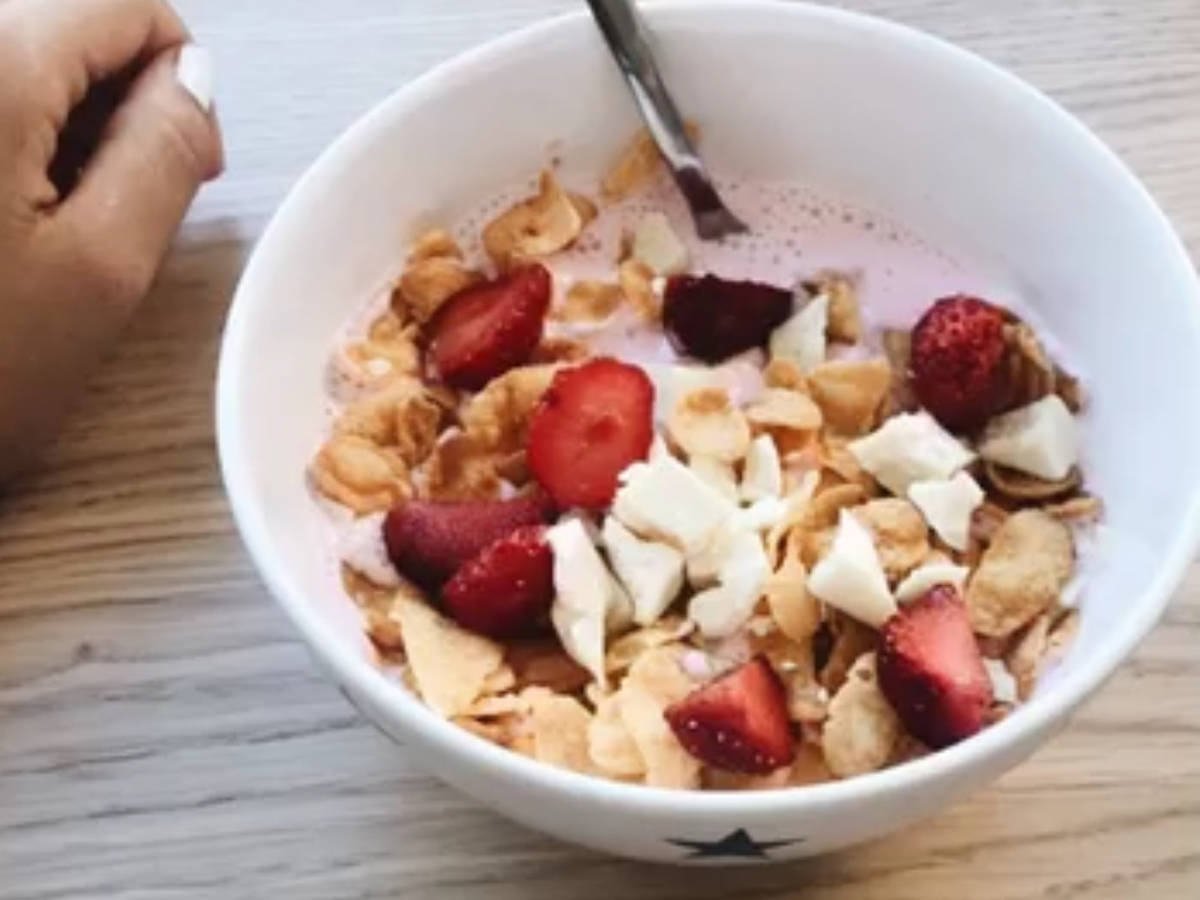 Smoothie with cereals Recipe Kitchen Stories