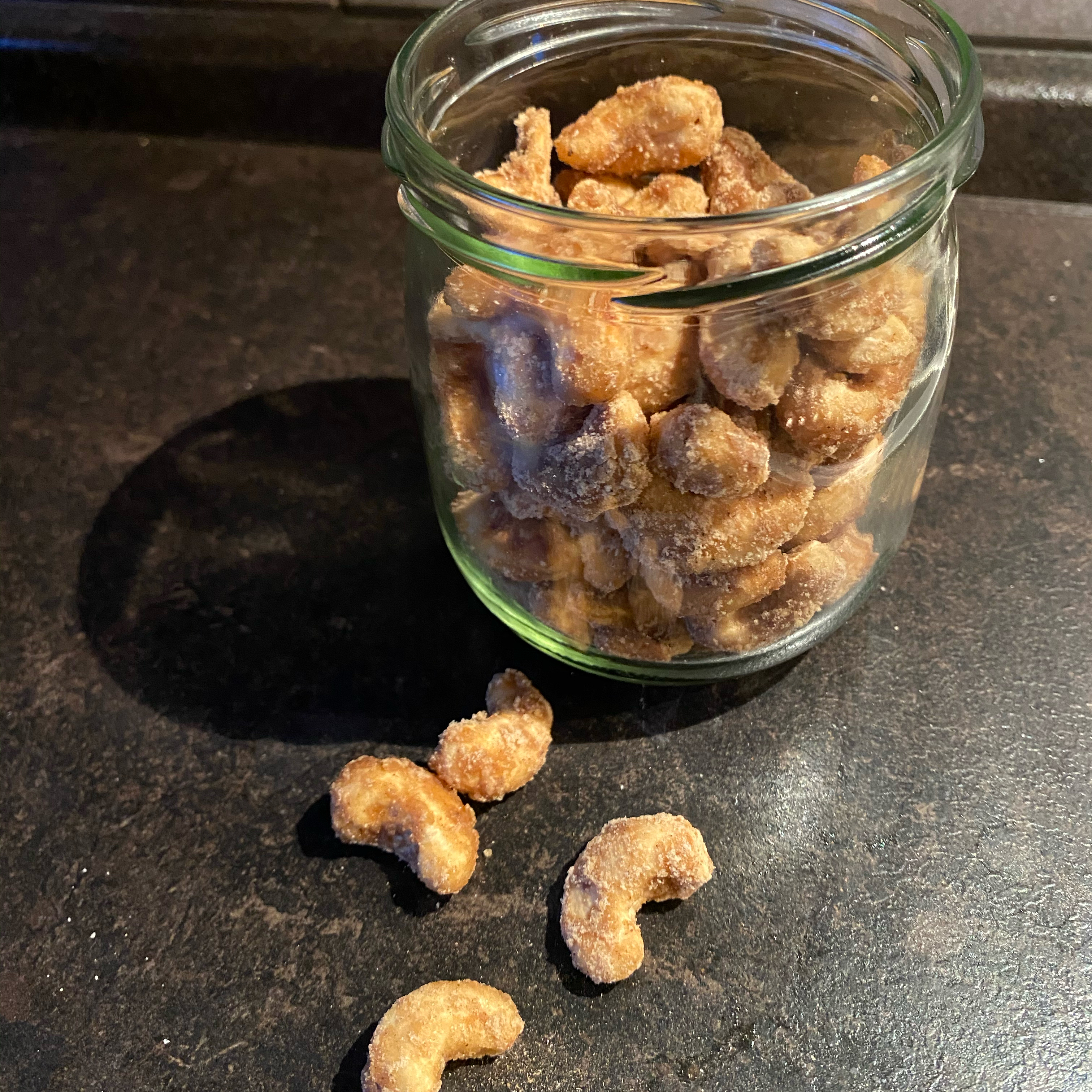 Gebrannte Cashews (ohne Zucker & Geduld )