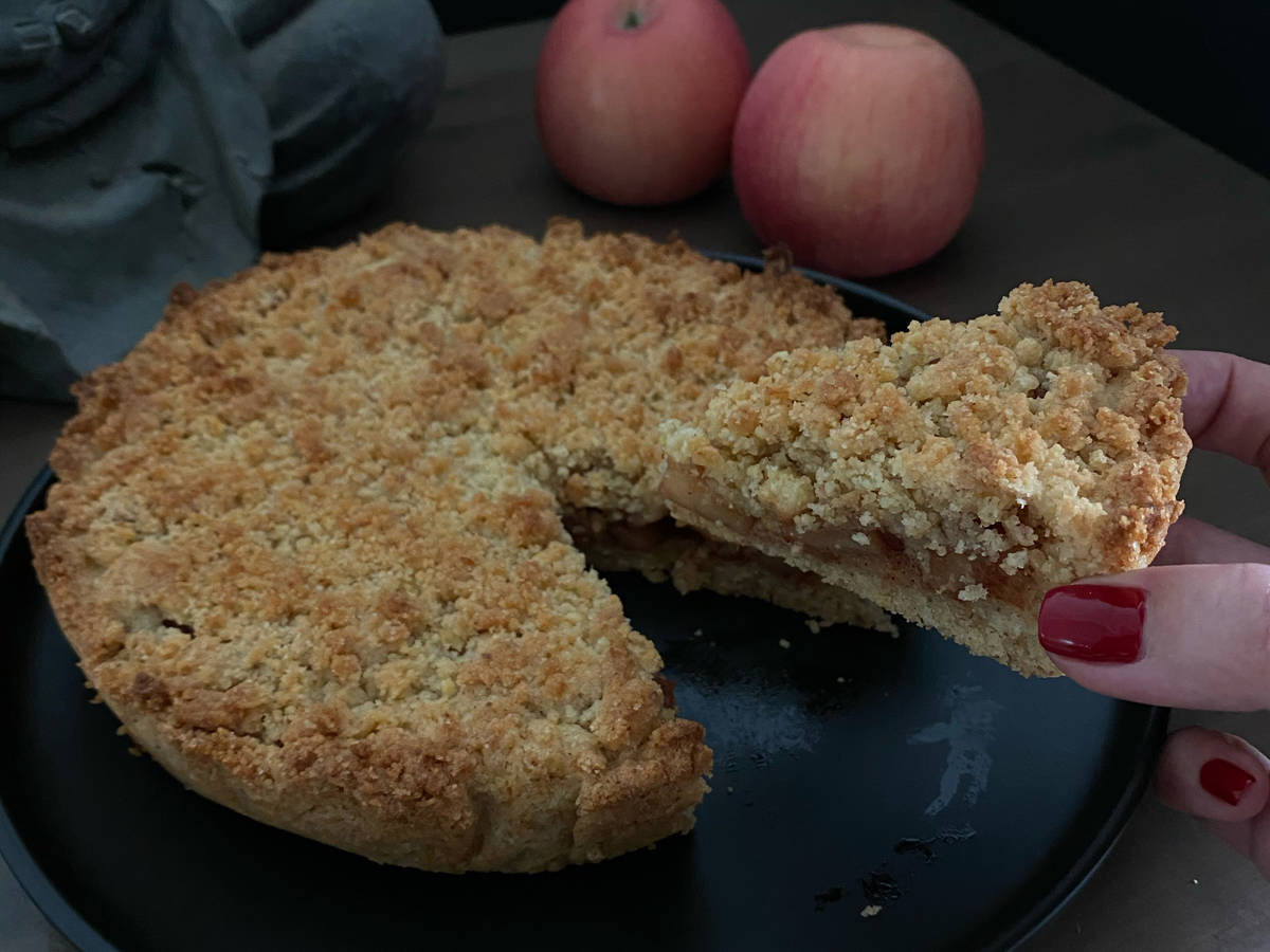 My Super Easy Apple Crumble Pie Recipe Kitchen Stories