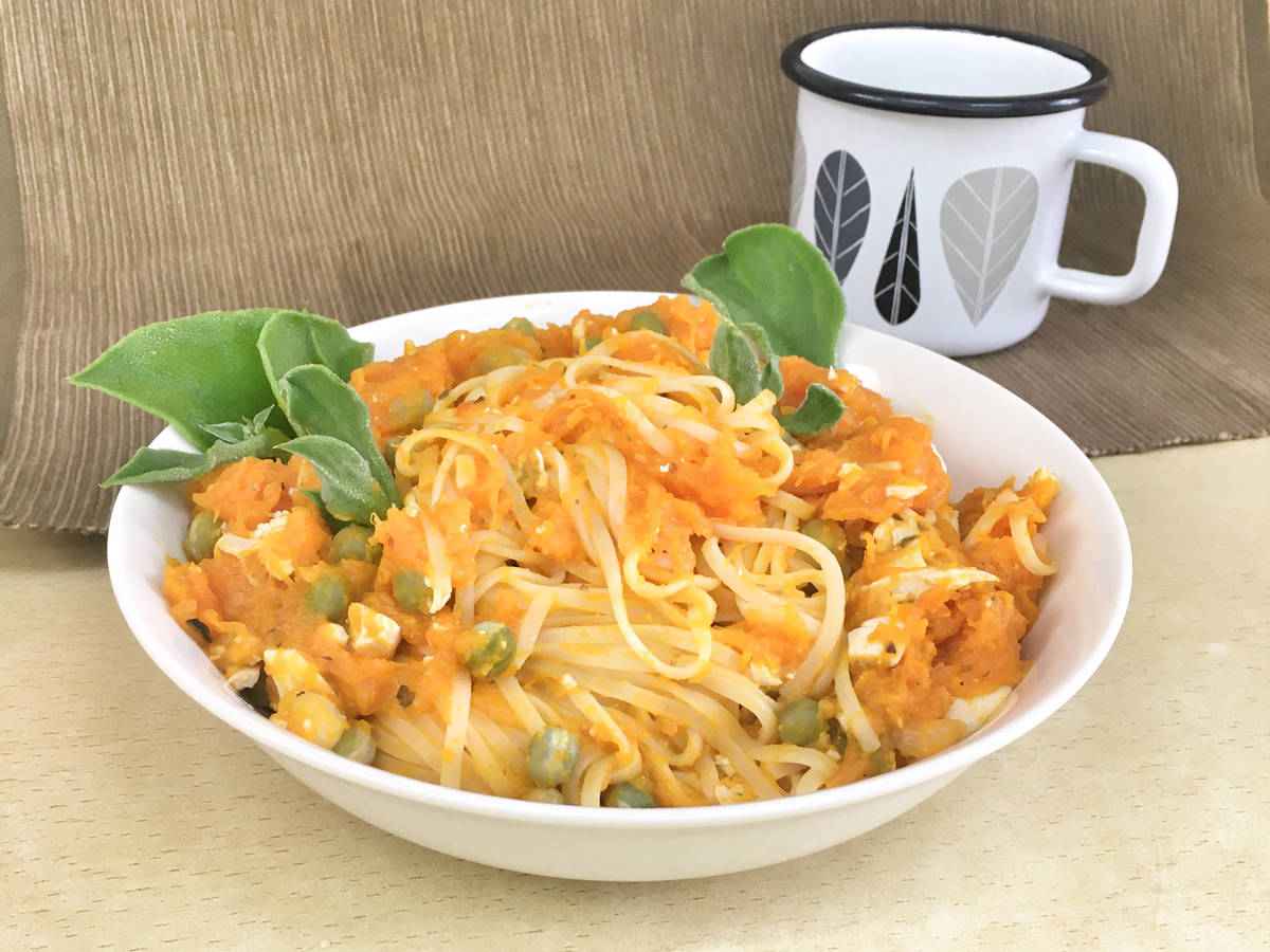 咸蛋南瓜风味扁面 食谱 厨房故事