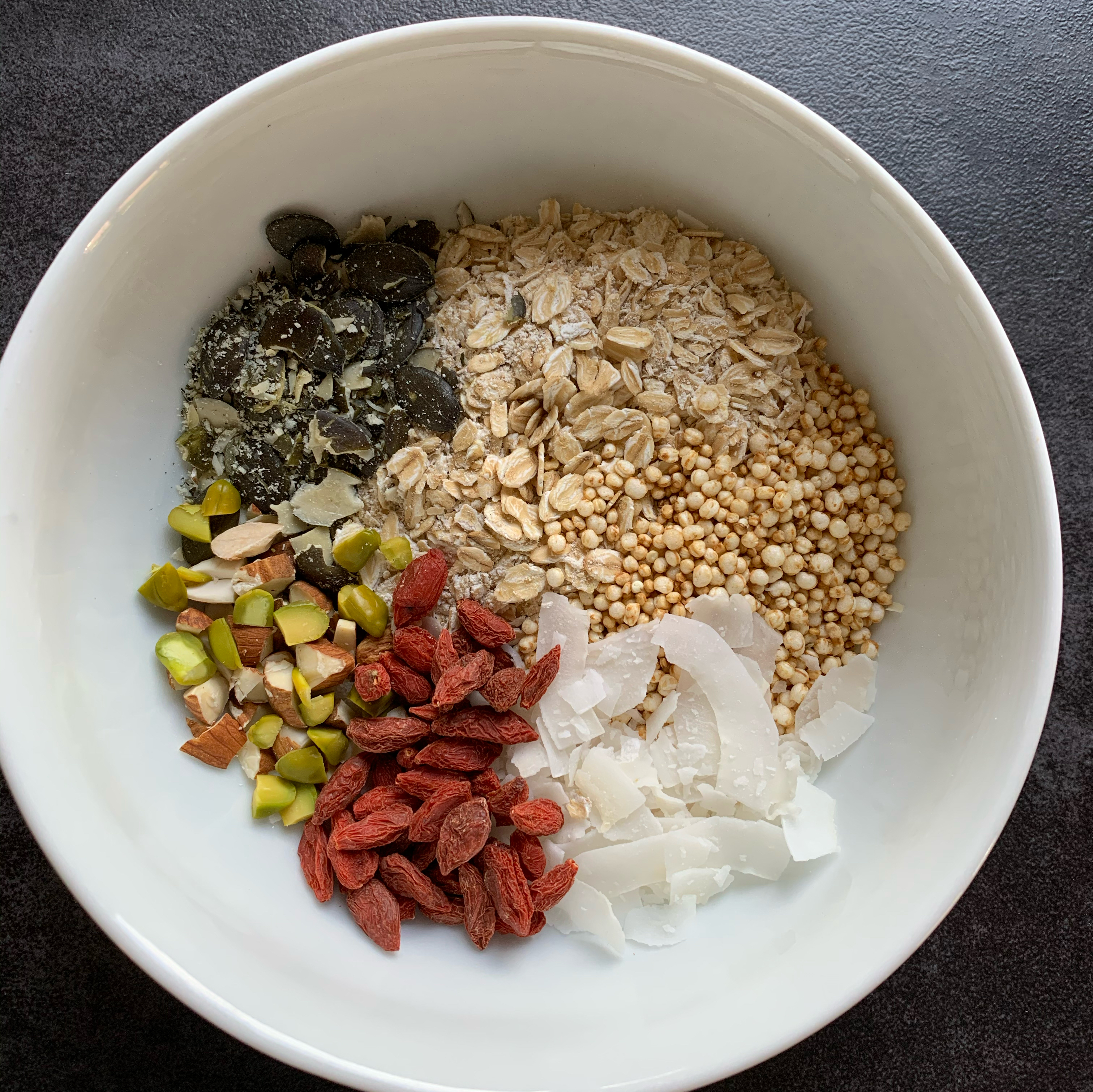 morning nourishing muesli /Goji-Beeren Pistazie Mandel