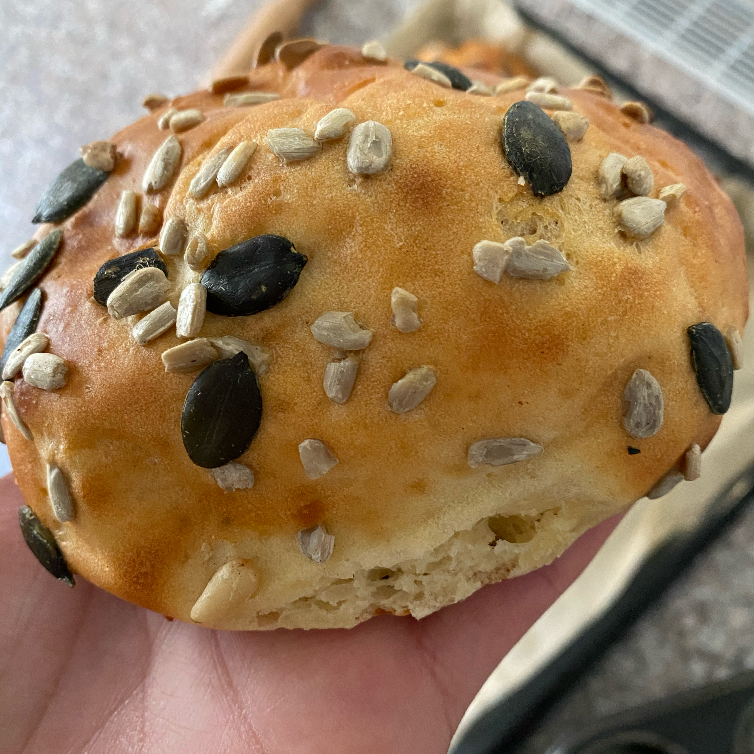 Skyr-Dinkelbrötchen