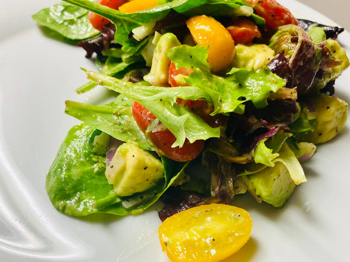 Spring mix cherry tomatoes salad Recipe Kitchen Stories