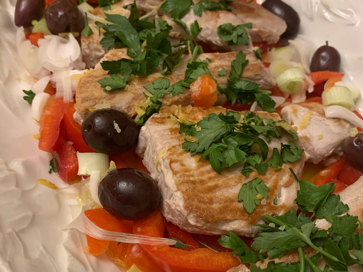 Mediterranean Marinated Tuna Steak 💙 Recipe Kitchen Stories