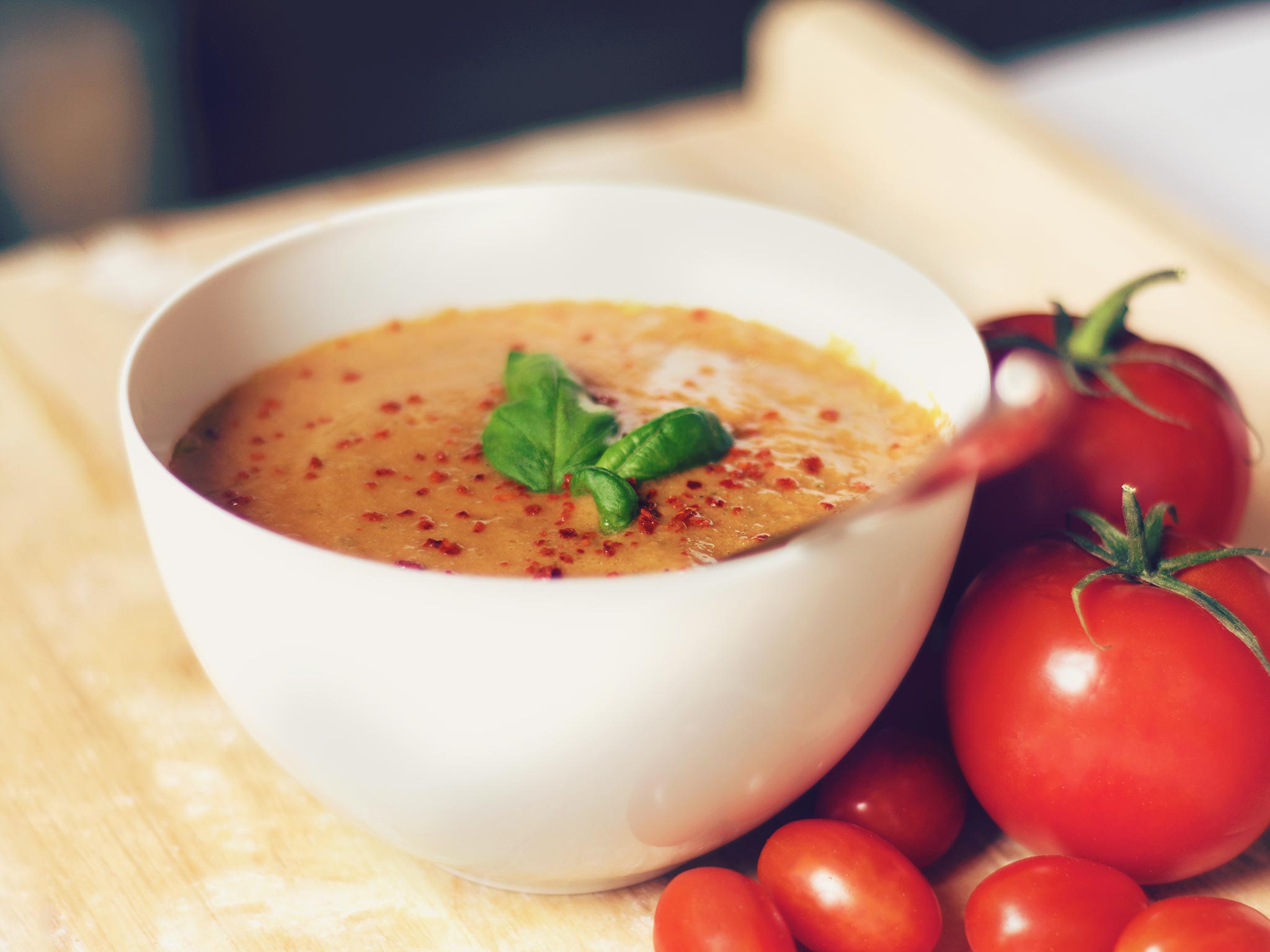 CantaloupeGazpacho Rezept mit Video Kitchen Stories