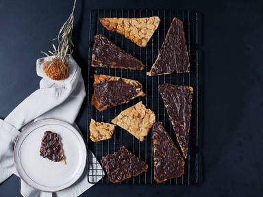 DIY Dominosteine | Rezept mit Video | Kitchen Stories