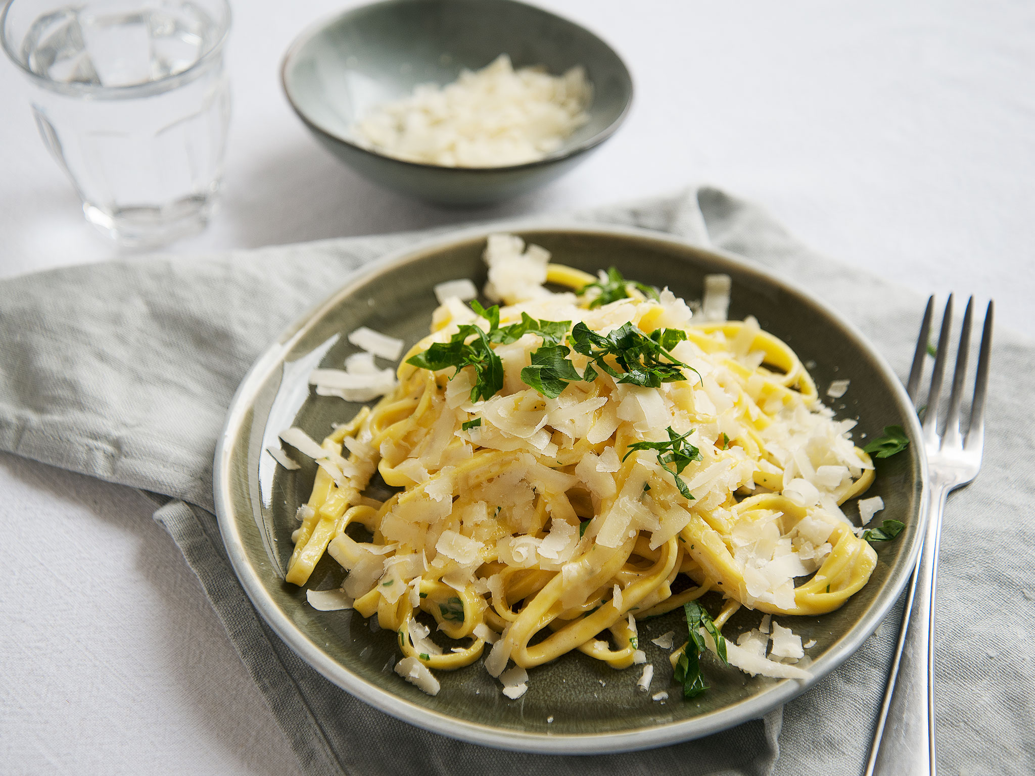 Fettuccine Alfredo | Rezept mit Video | Kitchen Stories