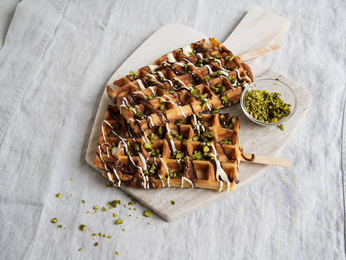 Waffeln am Stiel | Rezept mit Video | Kitchen Stories