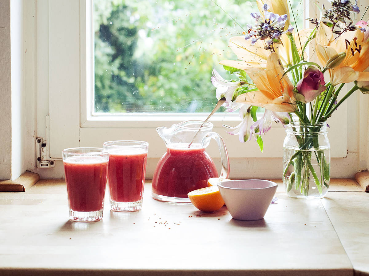 Frischer Granatapfel-Orangen-Saft | Rezept mit Video | Kitchen Stories