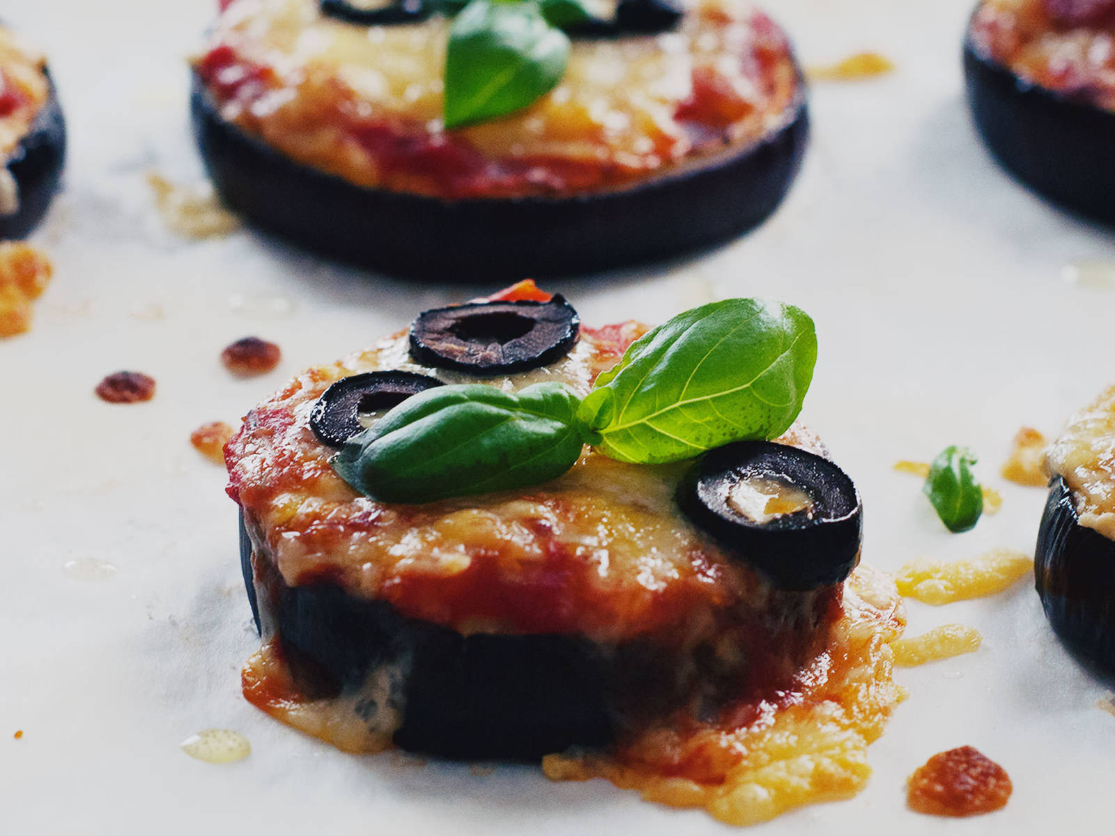 Mini eggplant pizzas Recipes Kitchen Stories