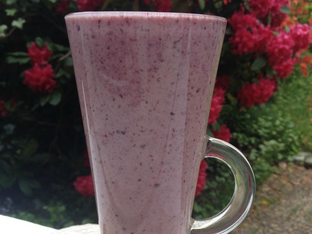 Blaubeer-Maracuja-Smoothie