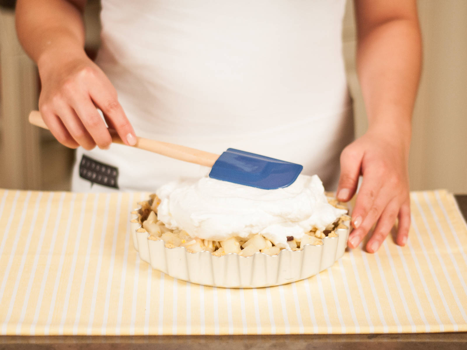 Pear meringue tart Recipes Kitchen Stories