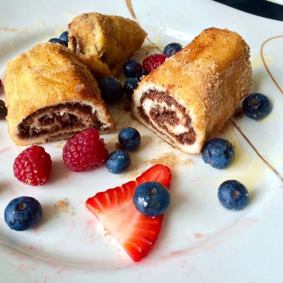 French toast berry rolls Recipe Kitchen Stories