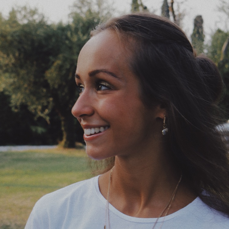 Image of Luisa