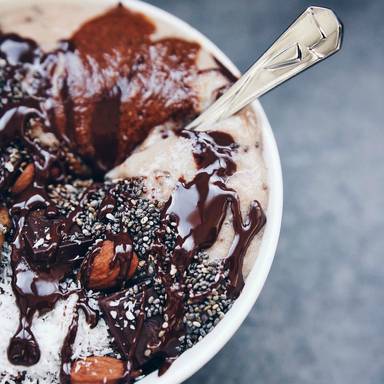Schoko-Bananenbrot-Bowl