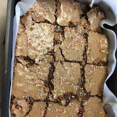Saftig-süßer Schokokuchen für Kindergeburtstage