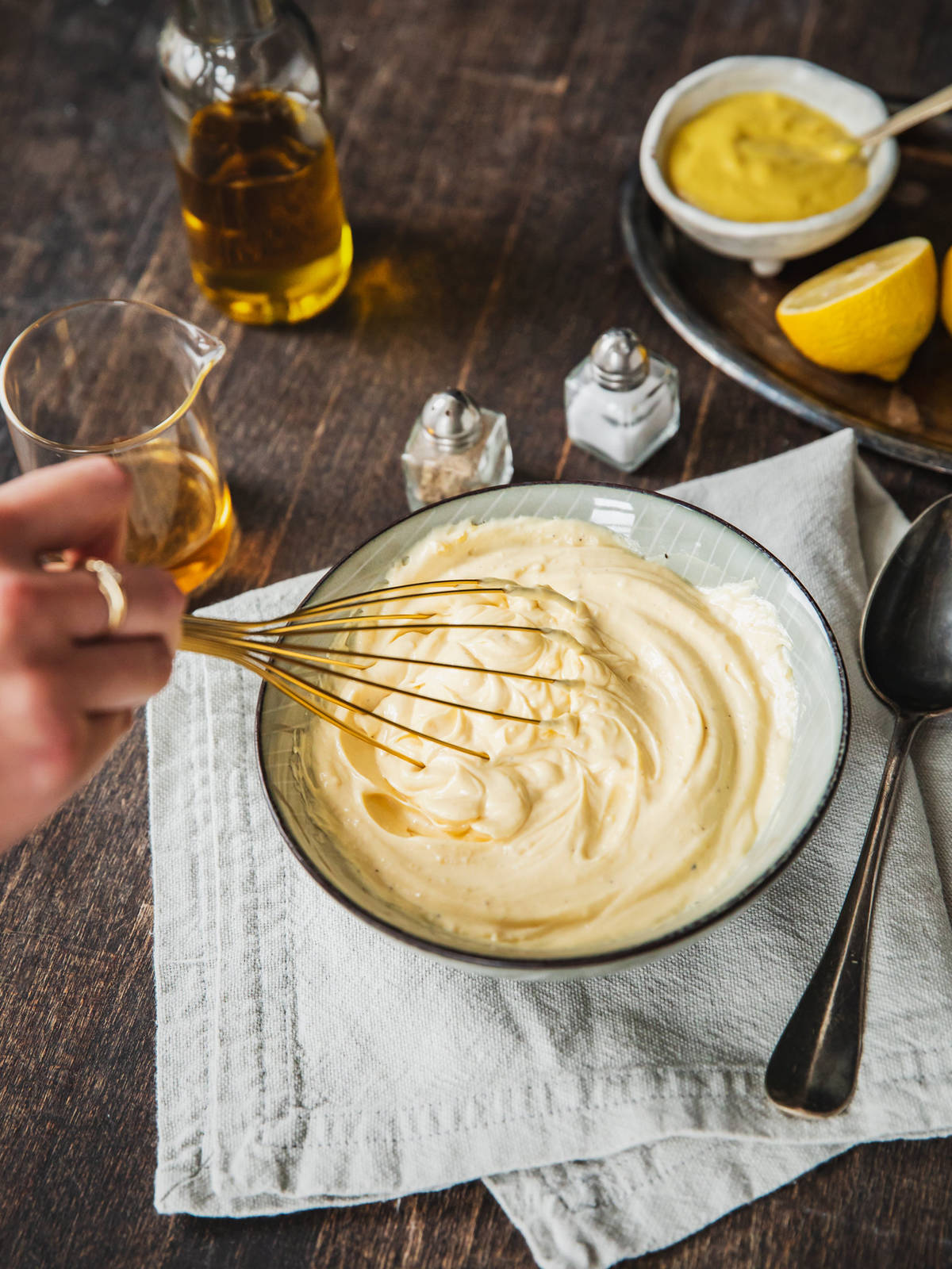 Aioli und Mayonnaise blitzschnell selber machen
