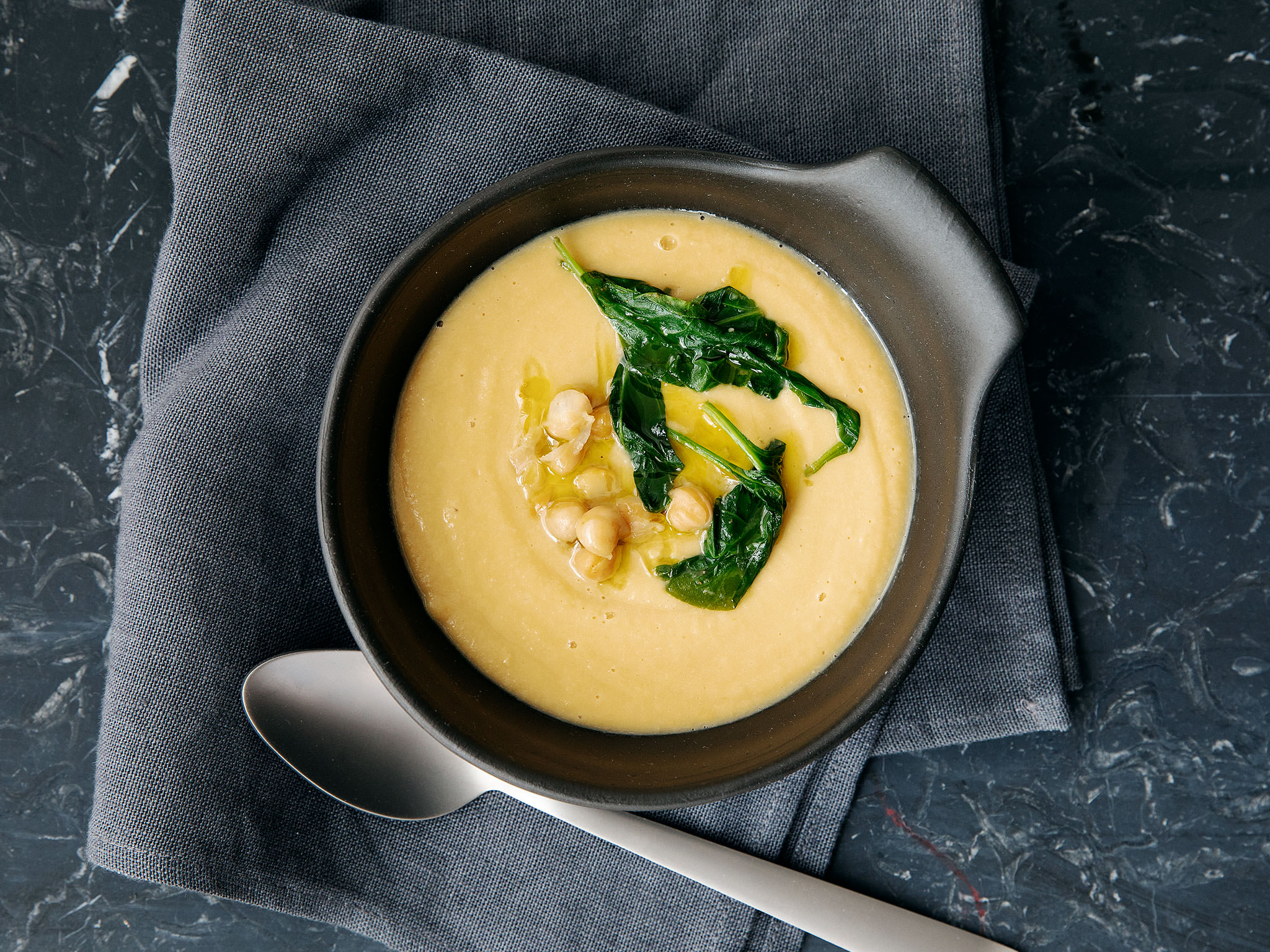 Hummus soup with spinach Recipe with video