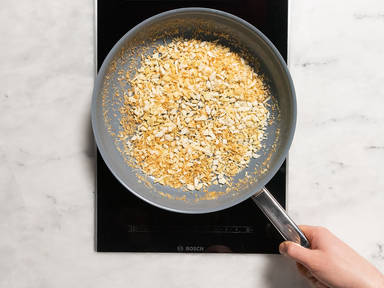 BLT pasta | Kitchen Stories recipe and video