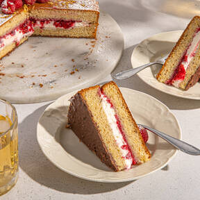 Make Mini Swiss Roll Cakes With Hanna Kitchen Stories Recipe With Video