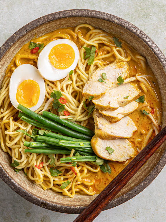 Laab Gai Thailändischer Hähnchensalat Rezept Kitchen Stories