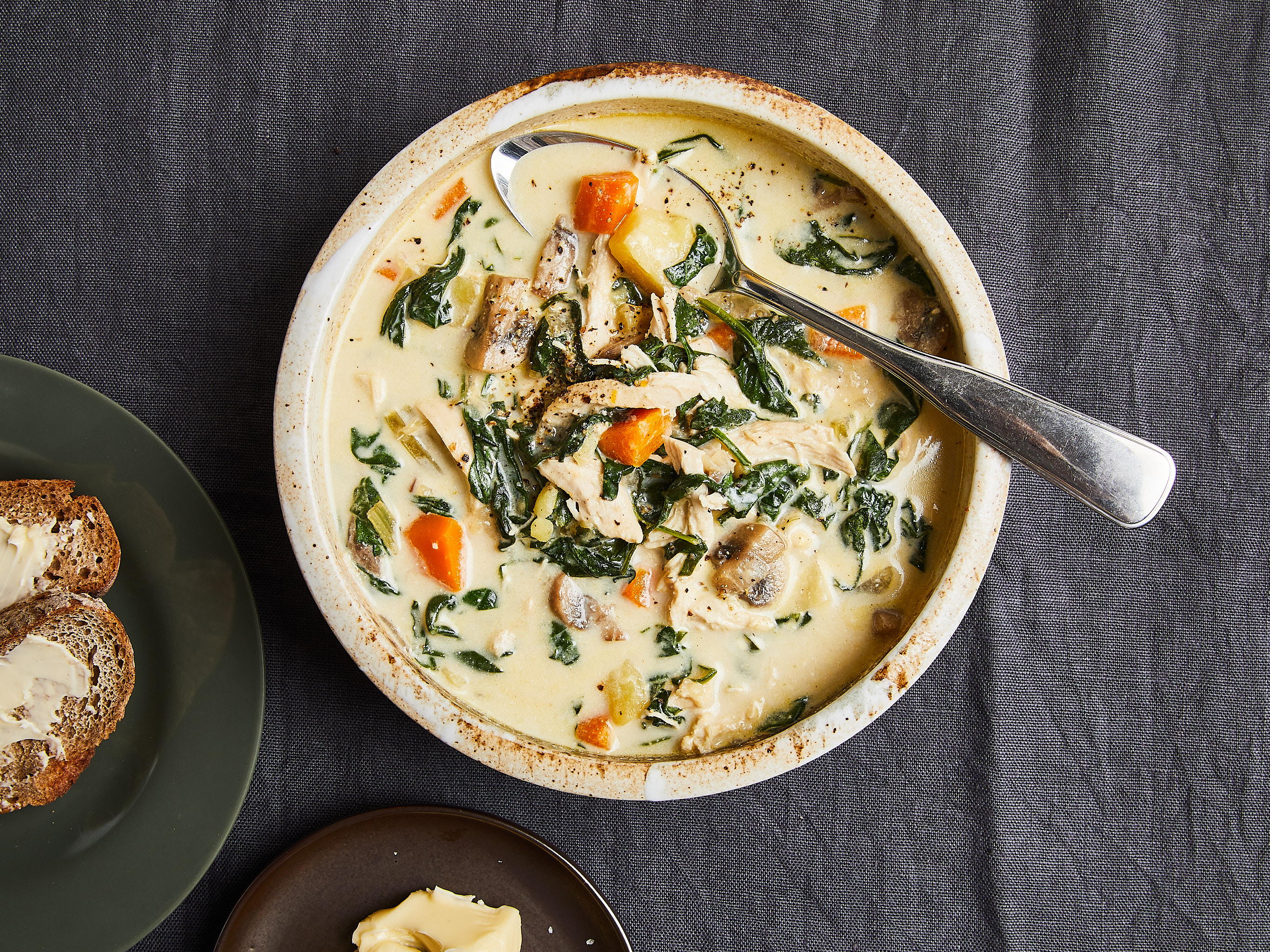 Creamy chicken and vegetable soup-image