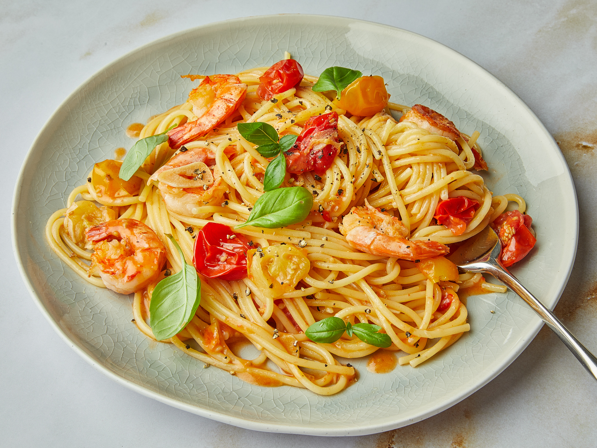 One-pot shrimp and tomato pasta-image