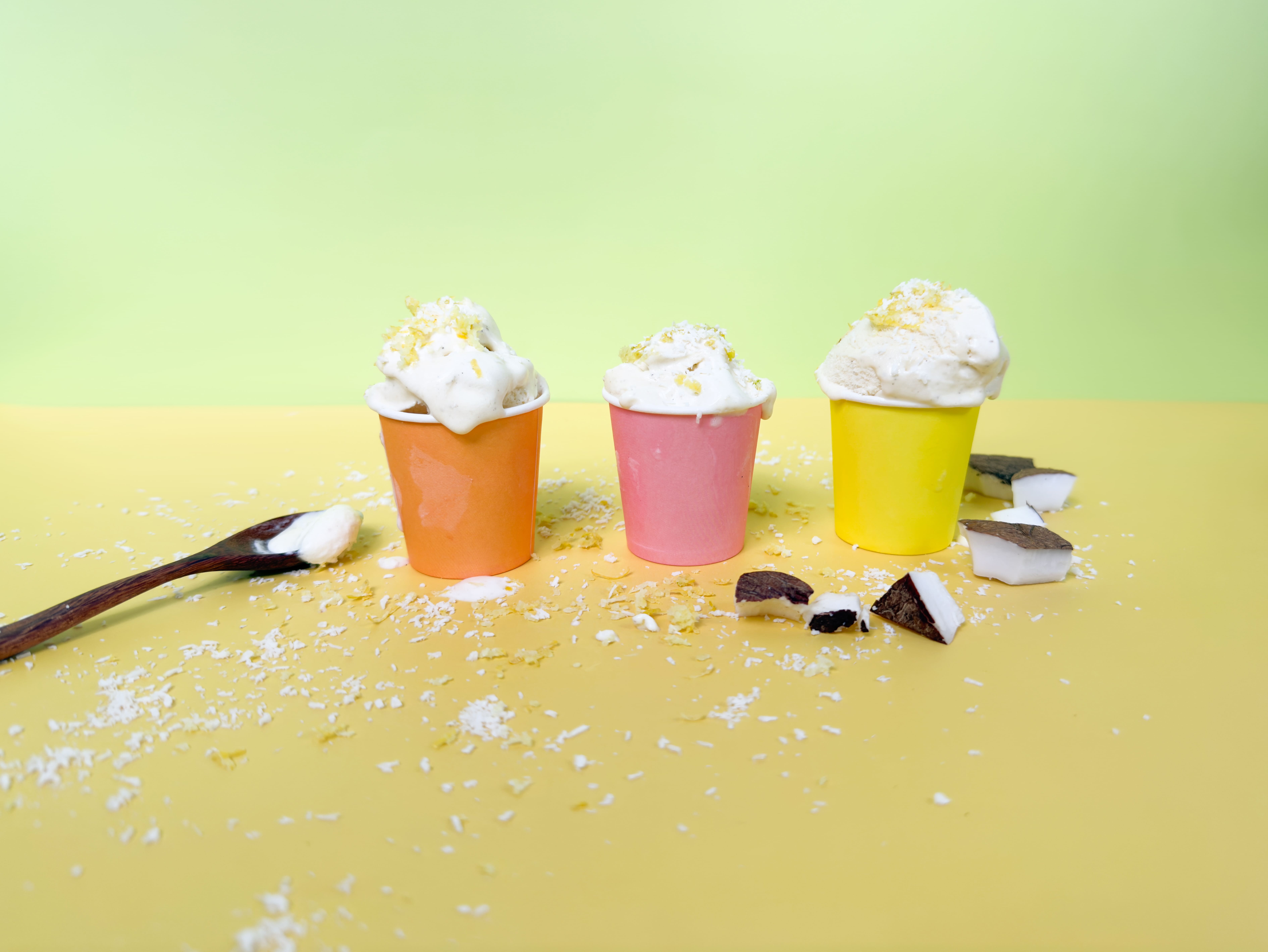 Zitronen-Kokos-Eis