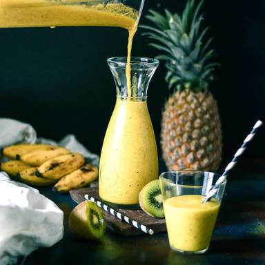 Tropical turmeric smoothie